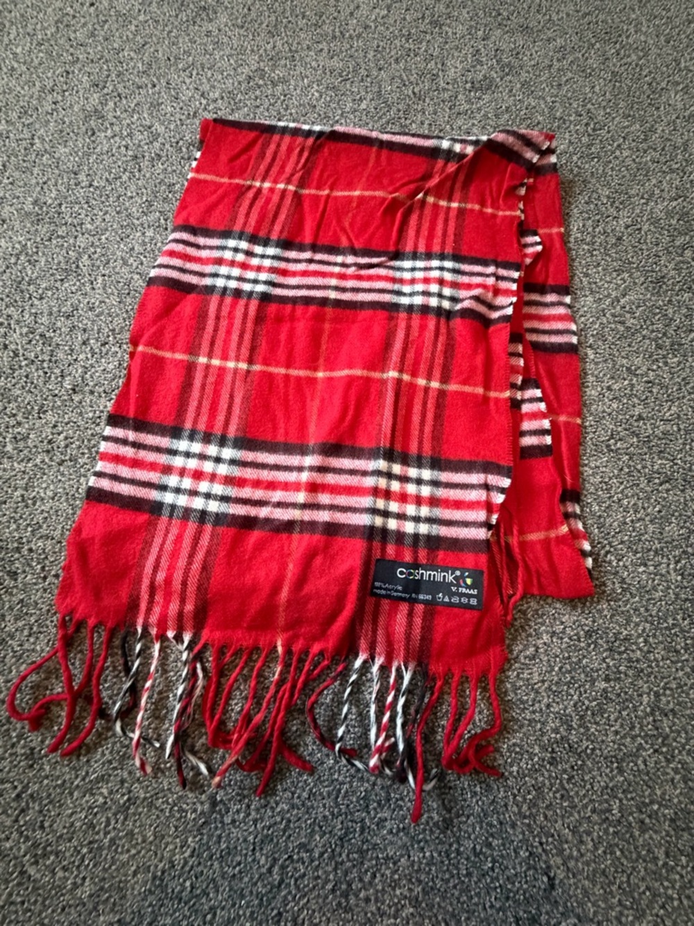 V. FRAAS Red Plaid Fringe Scarf